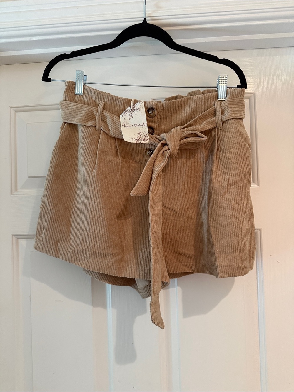 Hem & Thread Tan Corduroy Paperbag Waist Shorts with Tie Belt NWT large